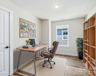 259/261 Vanderbilt Road - Photo Thumbnail 18