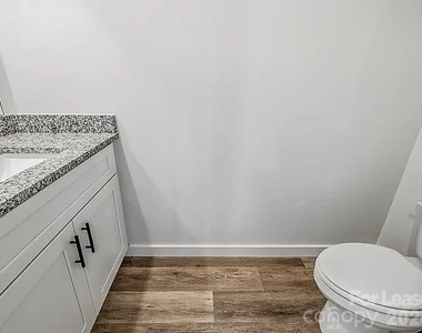 259/261 Vanderbilt Road - Photo Thumbnail 5