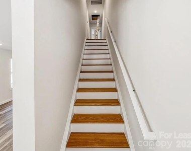 259/261 Vanderbilt Road - Photo Thumbnail 11