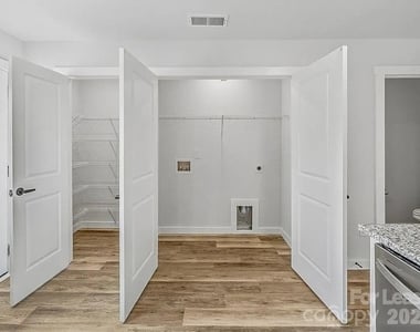259/261 Vanderbilt Road - Photo Thumbnail 6