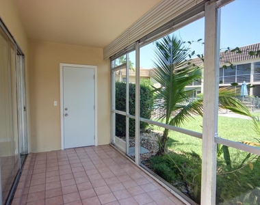 342 Southwind Drive - Photo Thumbnail 9
