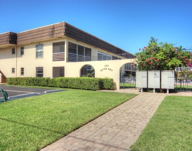 342 Southwind Drive - Photo Thumbnail 2