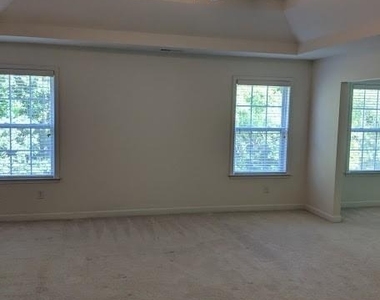 10832 Clark Street - Photo Thumbnail 8