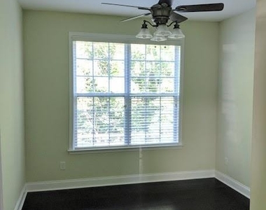 10832 Clark Street - Photo Thumbnail 6