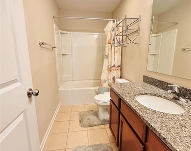 9704 Hanberry Boulevard - Photo Thumbnail 7