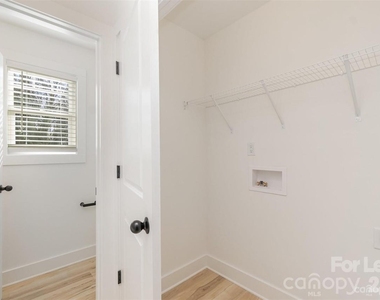 195 Vee Avenue Sw - Photo Thumbnail 6