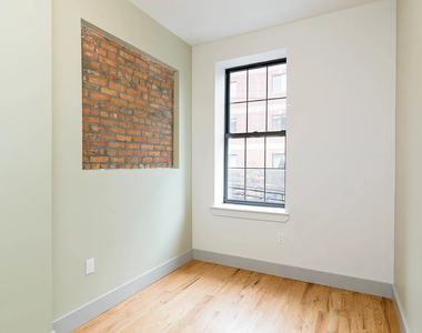283 Himrod Street - Photo Thumbnail 4