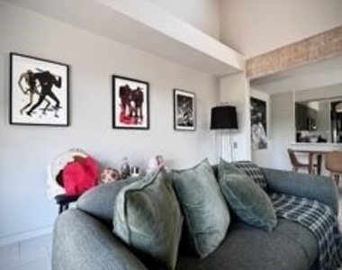 426 Forest Hills - Photo Thumbnail 9