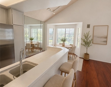 4005 Carmel View Road - Photo Thumbnail 5