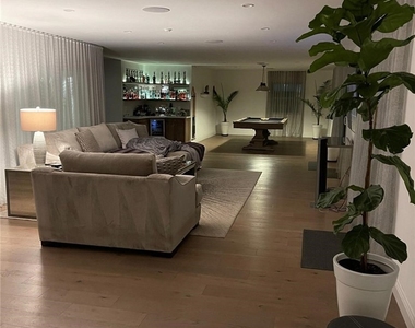 9150 Zelzah Avenue - Photo Thumbnail 5