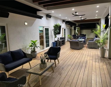 9150 Zelzah Avenue - Photo Thumbnail 21
