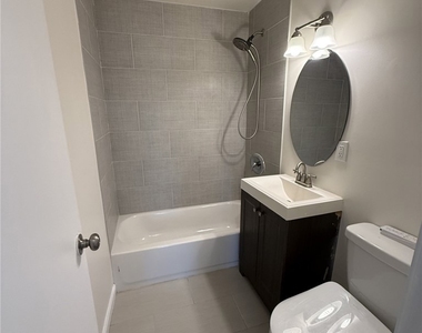 13612 Carfax - Photo Thumbnail 4
