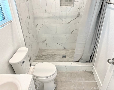 45446 17th East Street - Photo Thumbnail 13