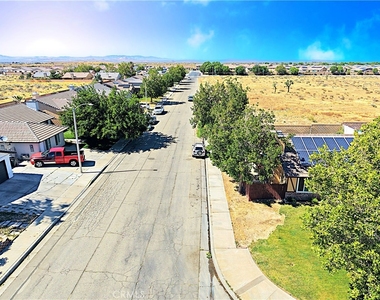 45446 17th East Street - Photo Thumbnail 22