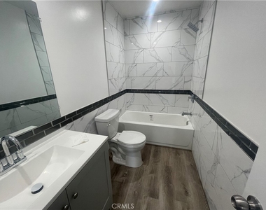 632 Manchester Terrace - Photo Thumbnail 14