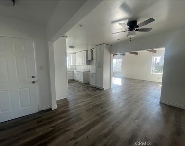 632 Manchester Terrace - Photo Thumbnail 4