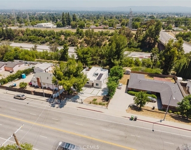 17846 Rinaldi Street - Photo Thumbnail 30