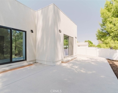 17846 Rinaldi Street - Photo Thumbnail 25