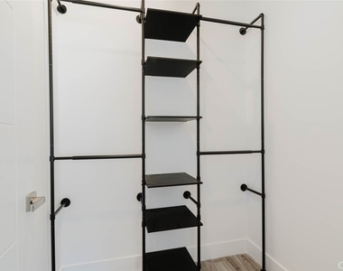 17846 Rinaldi Street - Photo Thumbnail 16