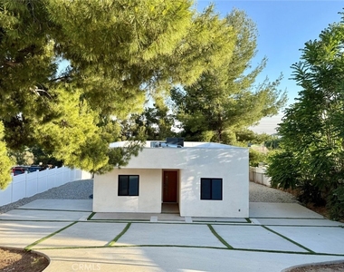 17846 Rinaldi Street - Photo Thumbnail 28