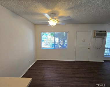 123 W Lomita Avenue - Photo Thumbnail 8