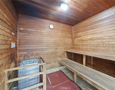 488 E Ocean Boulevard - Photo Thumbnail 29