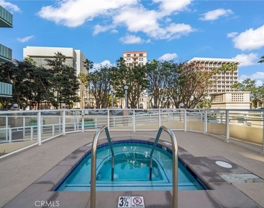 488 E Ocean Boulevard - Photo Thumbnail 32