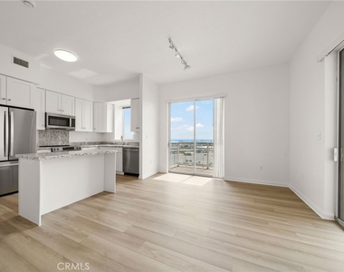 488 E Ocean Boulevard - Photo Thumbnail 13