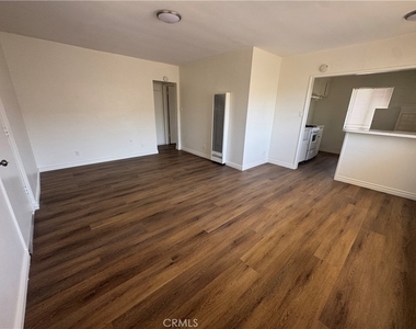 1418 S 4th - Photo Thumbnail 1