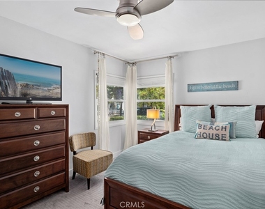 2049 E Ocean Boulevard - Photo Thumbnail 10