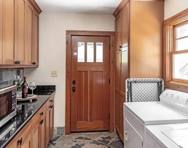 978 N 3rd Street - Photo Thumbnail 9