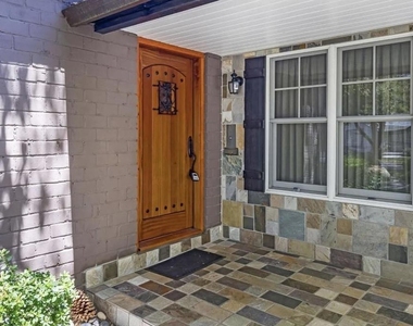978 N 3rd Street - Photo Thumbnail 2