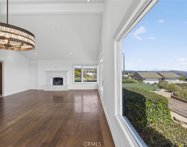 32201 Sea Island Drive - Photo Thumbnail 14