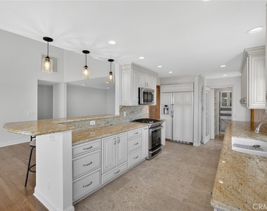 32201 Sea Island Drive - Photo Thumbnail 34