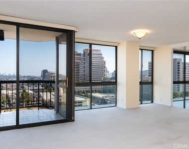 222 Monterey Road - Photo Thumbnail 5