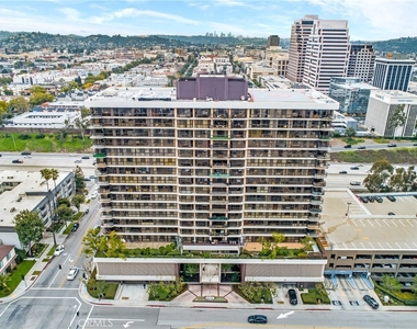 222 Monterey Road - Photo Thumbnail 48