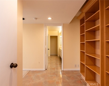 222 Monterey Road - Photo Thumbnail 22