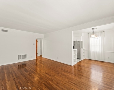 1745 N Mariposa - Photo Thumbnail 3