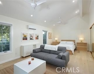 214 Sierra Madre Boulevard - Photo Thumbnail 15