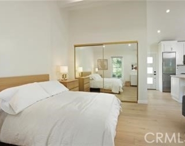 214 Sierra Madre Boulevard - Photo Thumbnail 2