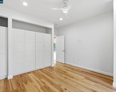 3196 Rohrer Drive - Photo Thumbnail 22