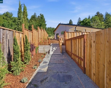 3196 Rohrer Drive - Photo Thumbnail 29