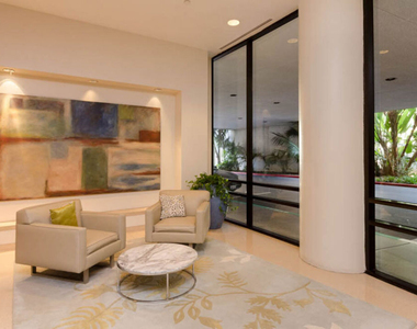 4265 Marina City Drive - Photo Thumbnail 31