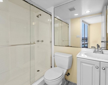 4265 Marina City Drive - Photo Thumbnail 19