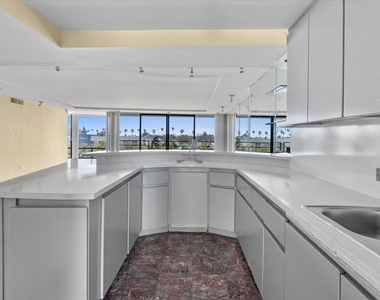 4265 Marina City Drive - Photo Thumbnail 4
