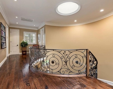 9355 Kirkside Road - Photo Thumbnail 13