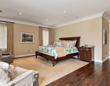 9355 Kirkside Road - Photo Thumbnail 15