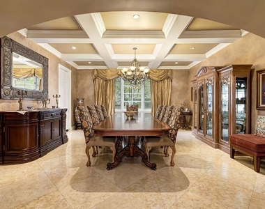9355 Kirkside Road - Photo Thumbnail 4