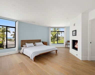 43 Sea Colony Drive - Photo Thumbnail 8