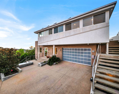 2915 Tuna Canyon Road - Photo Thumbnail 3